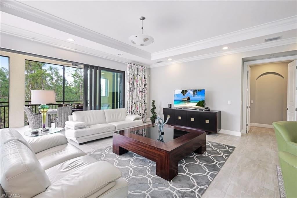 2751 Tiburon Blvd E – photo 4