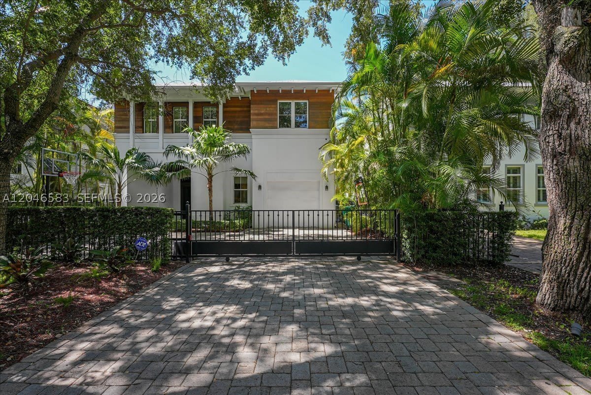 4734 Sunset Drive – photo 2
