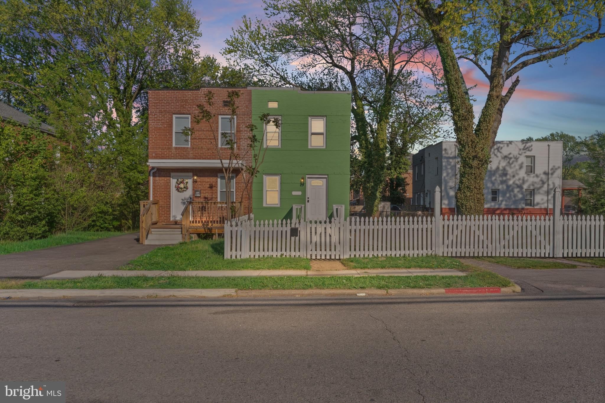 1019 PRESIDENT Street – photo 2