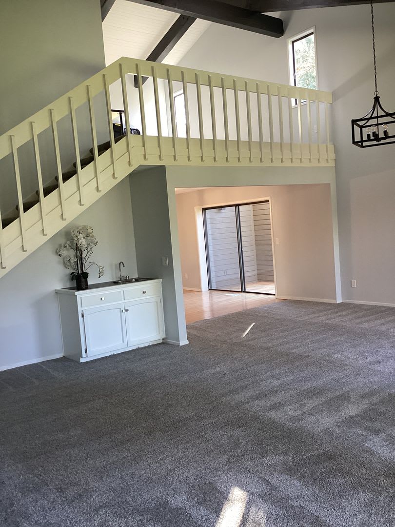 Beautiful Home on Golf Course – photo 5