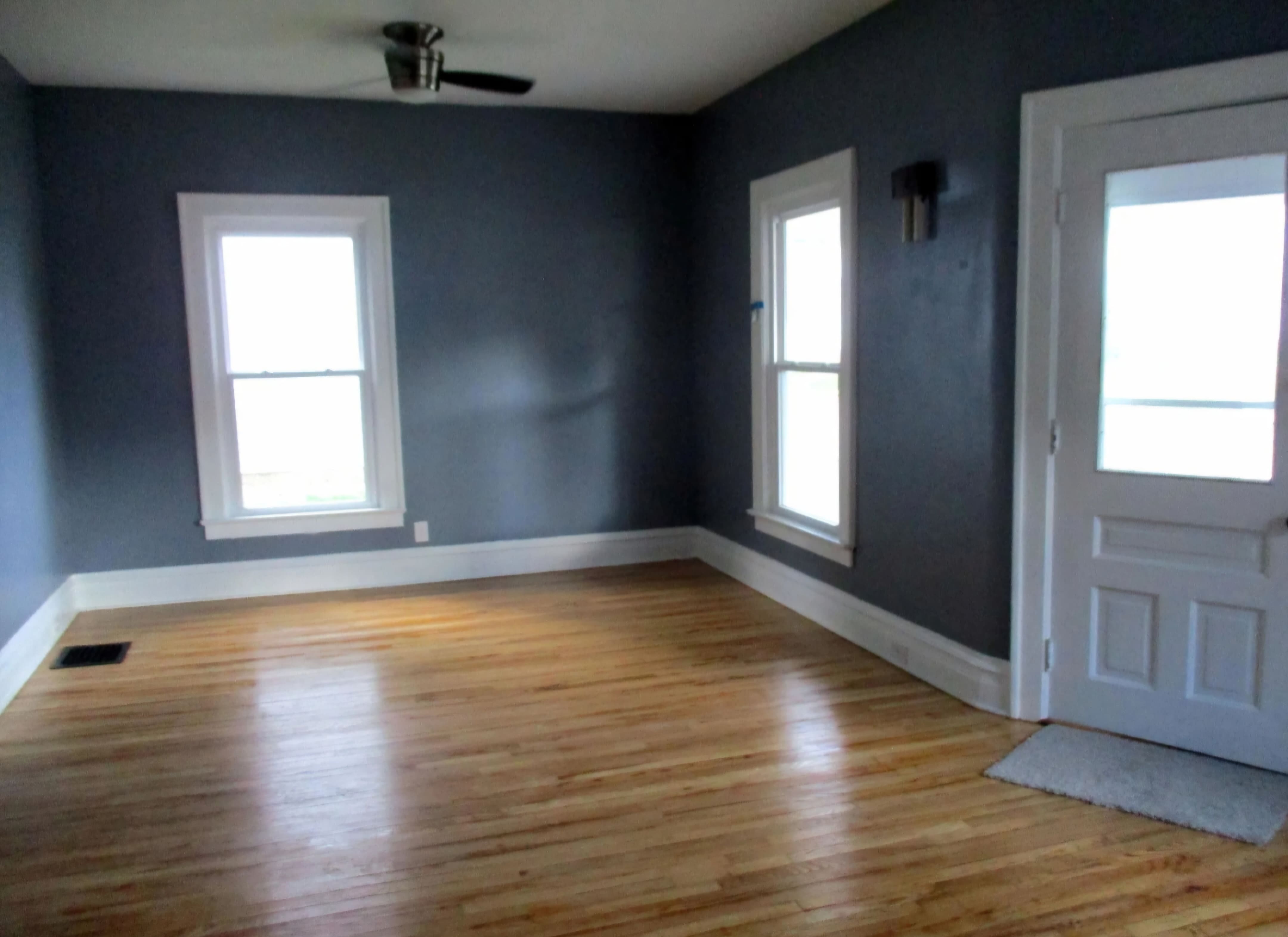 516 Riverside Drive – photo 2