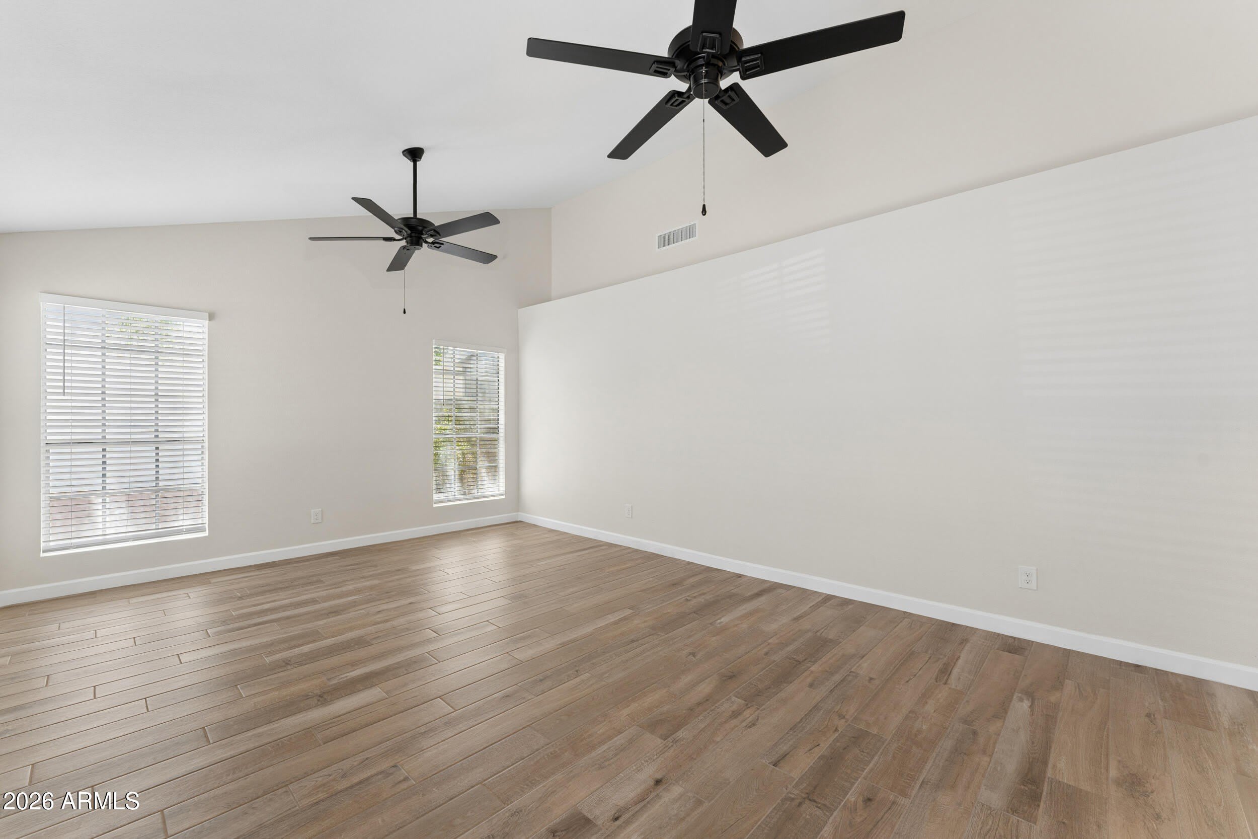 7214 W SIERRA VISTA Drive – photo 4