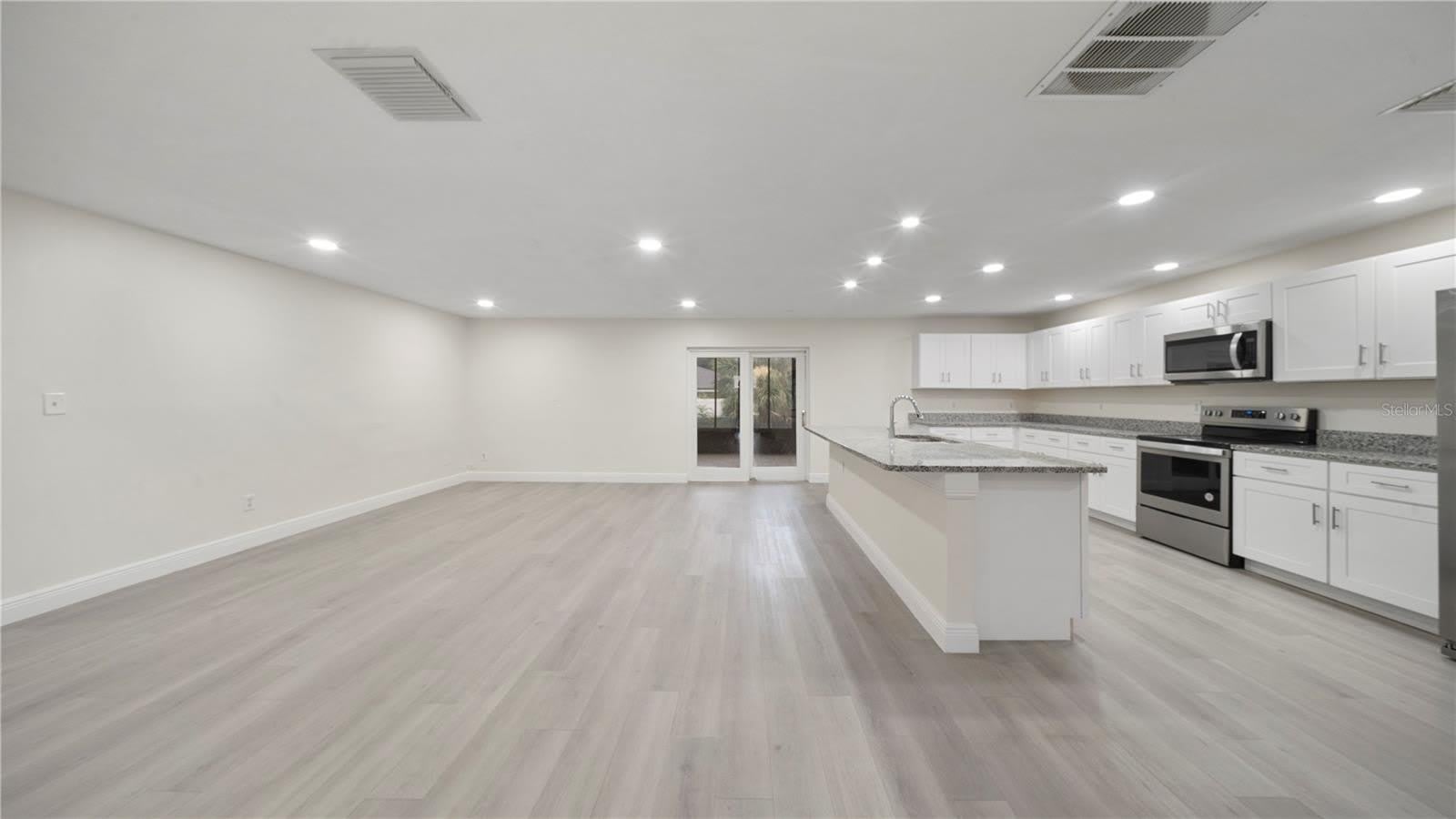 2662 DERBYSHIRE Road – photo 4