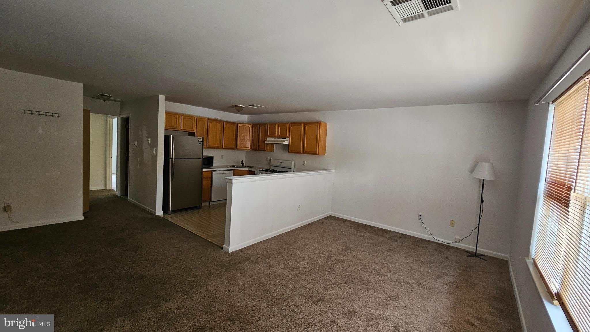 9428 WOODBRIDGE Road – photo 5