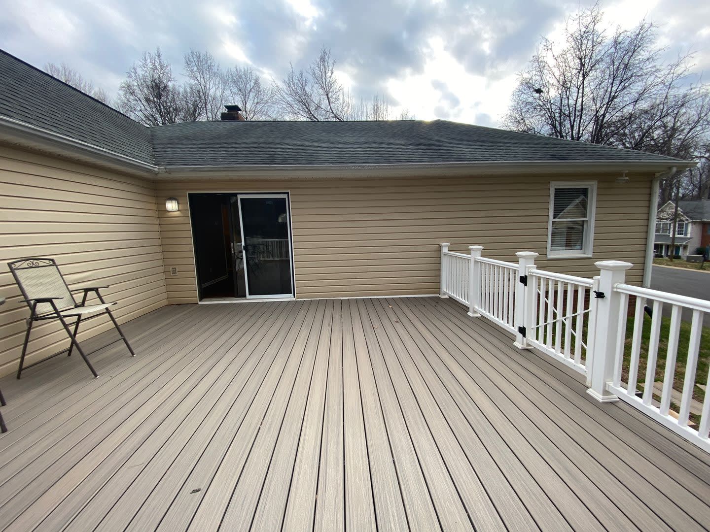 Room in 3 Bedroom Home at Hathshire Dr – photo 2