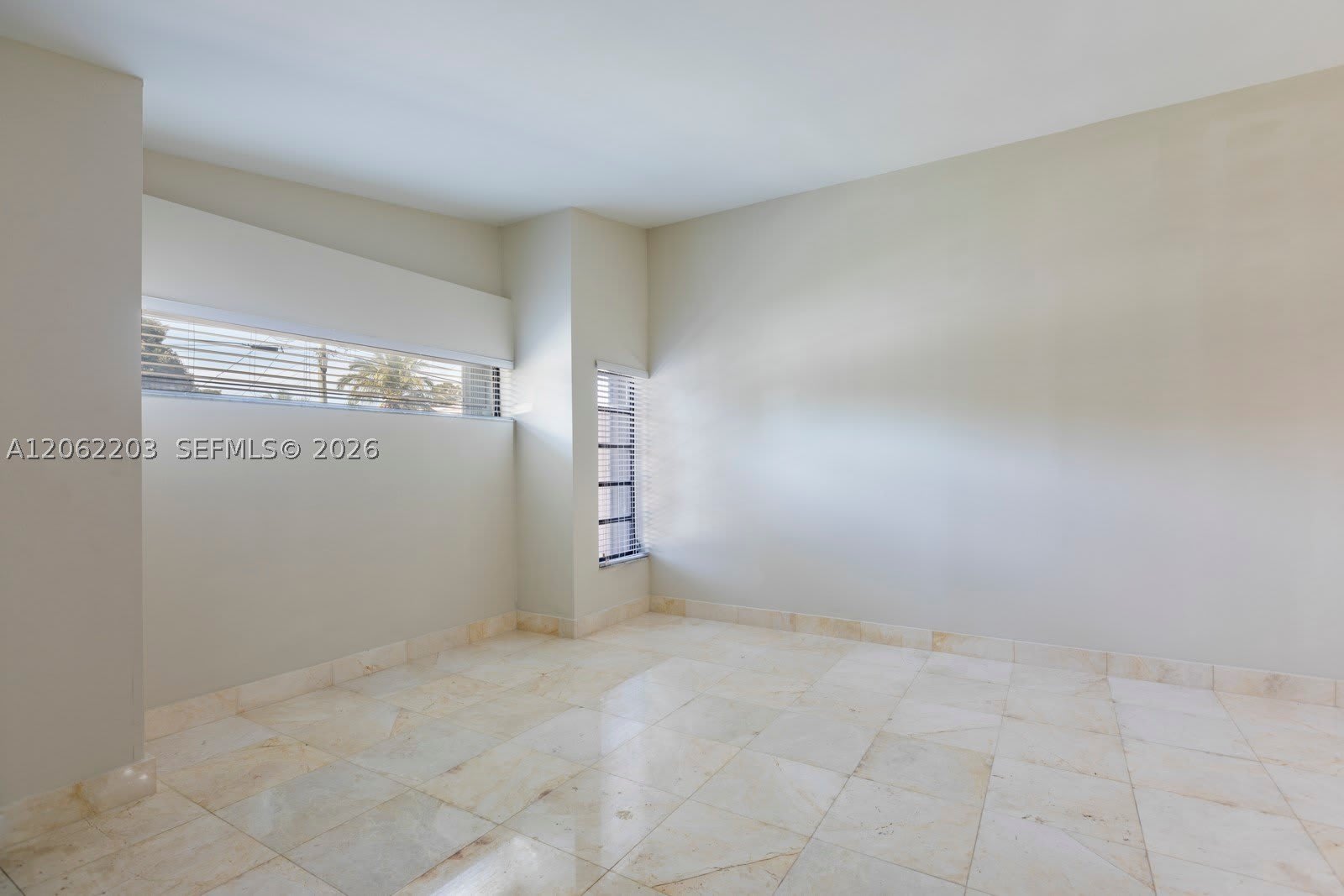 2733 Sw 31St Pl – photo 3