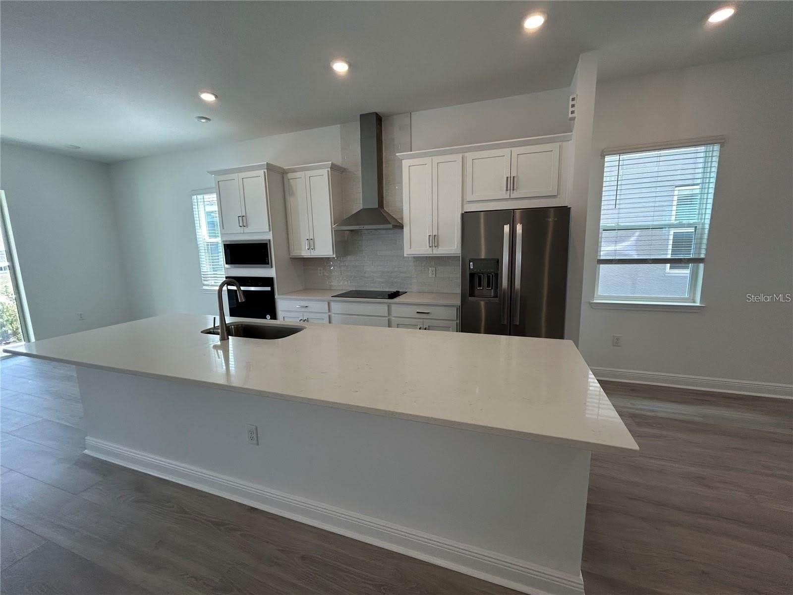 16902 HAMLIN OASIS Loop – photo 3