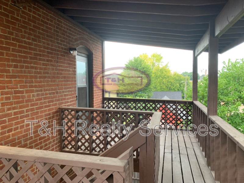 1827 North Talbott Street – photo 5