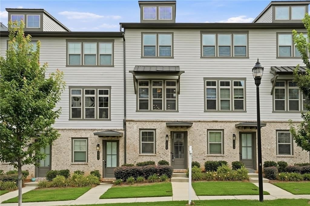 2438 Figaro Drive – photo 1