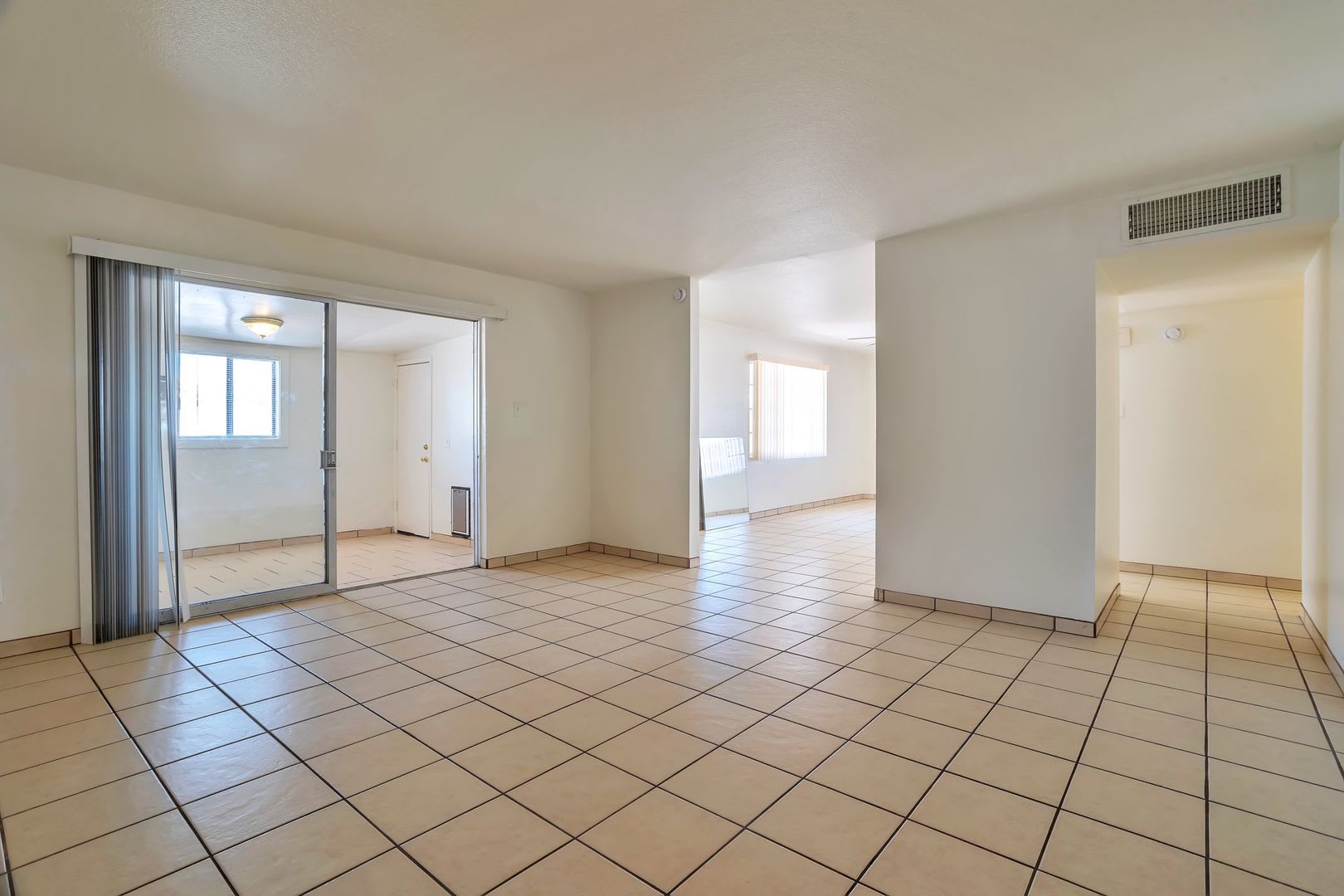 Spacious 3-bedroom, 3-bathroom home with an attached casita located in Scottsdale, AZ – photo 4