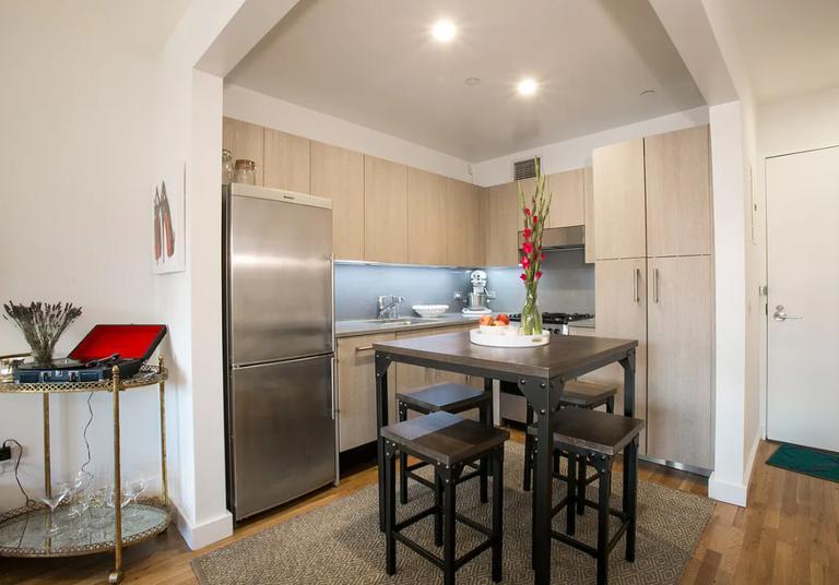 113 West 15Th Street – photo 4