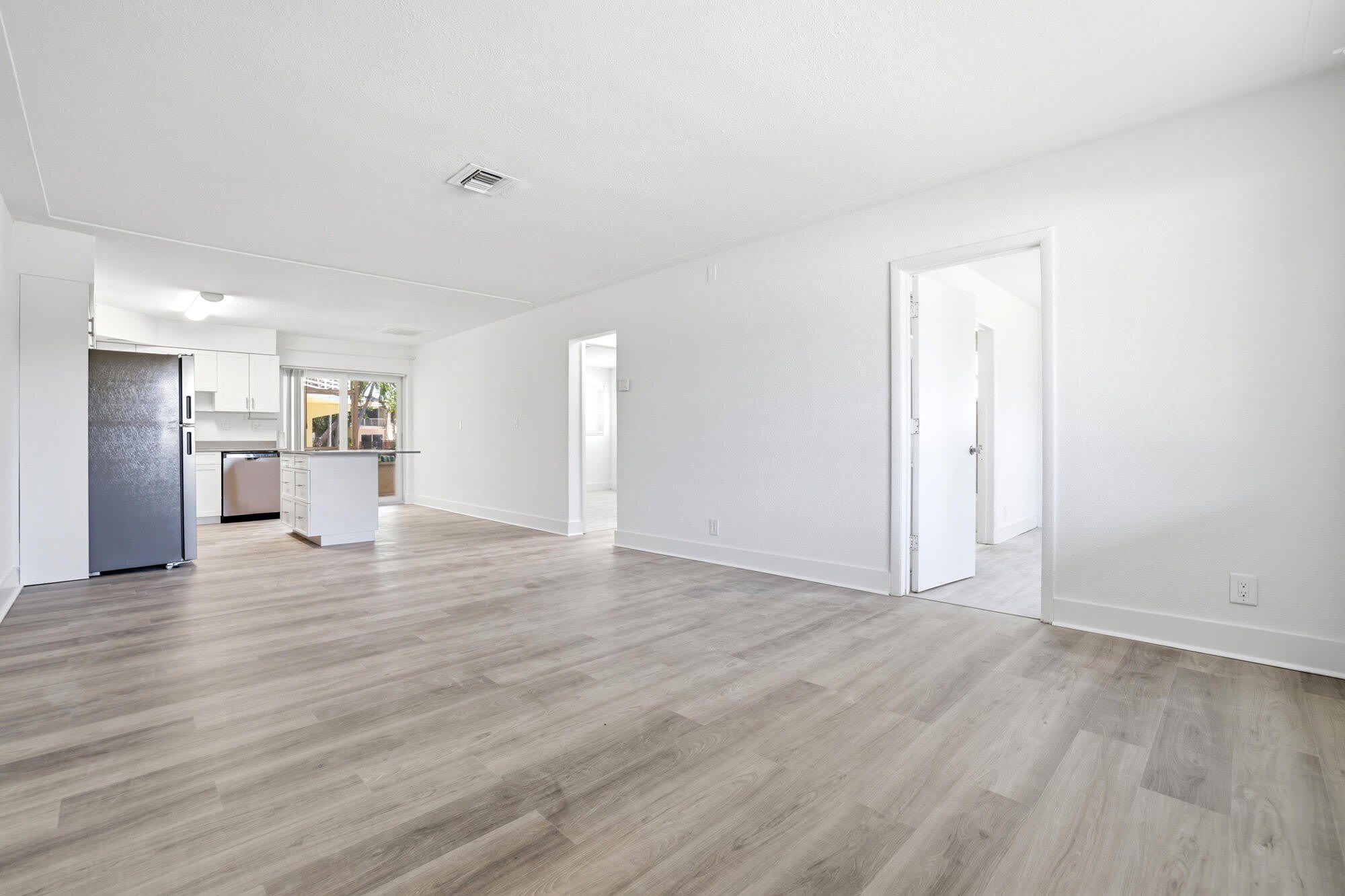 1880 SE 3rd Street – photo 5