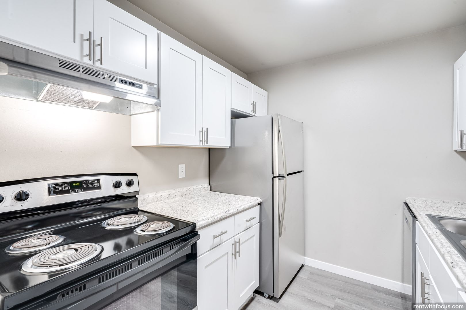 6078 Croix Dr – photo 1