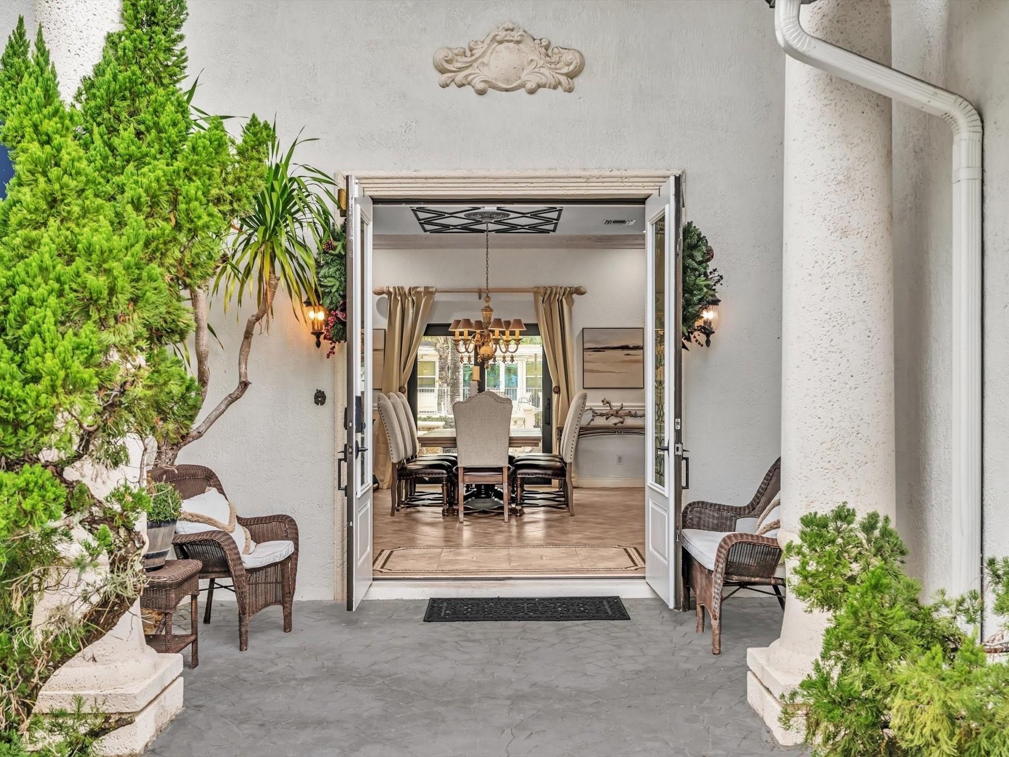 749 SW 2ND Street – photo 3