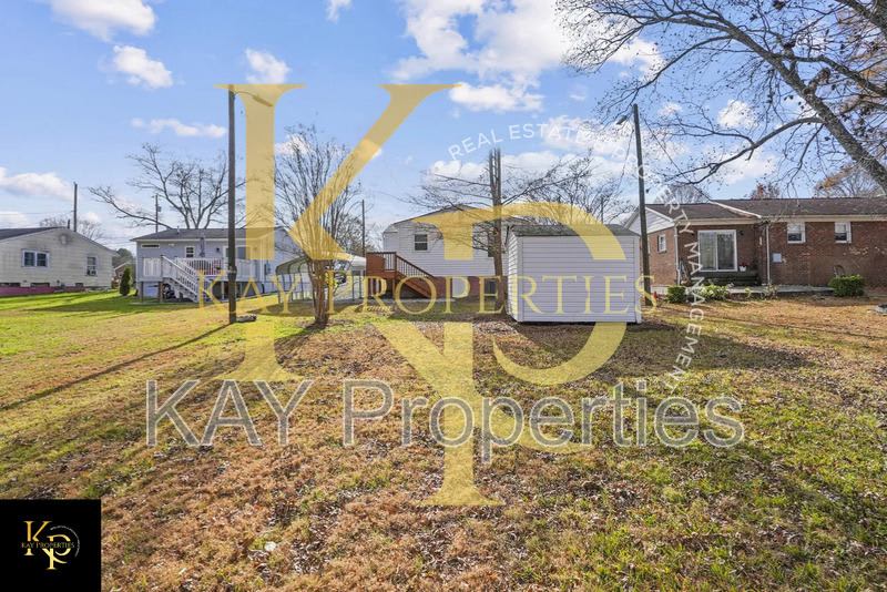 1207 Jackson St – photo 5