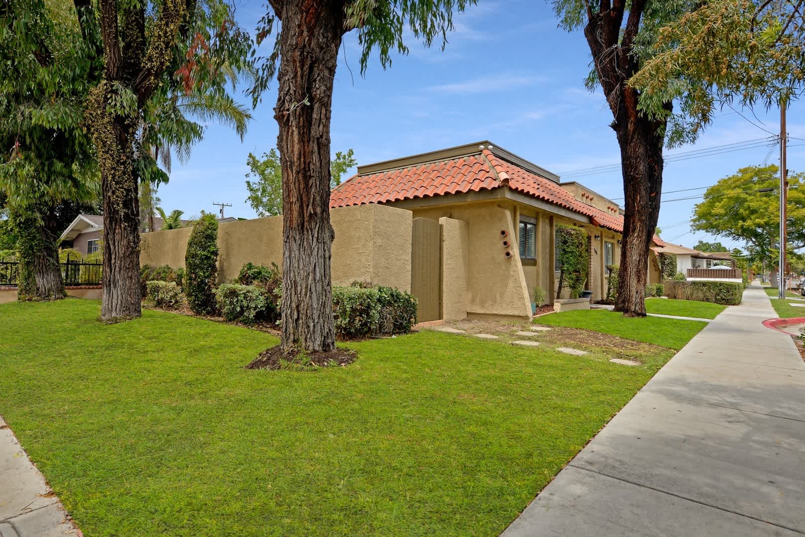 Single Story 2 bedroom &amp; 2 bathroom – photo 4