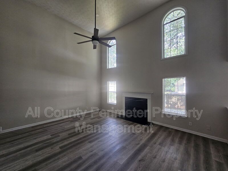 4493 Bridle Ridge Way – photo 3