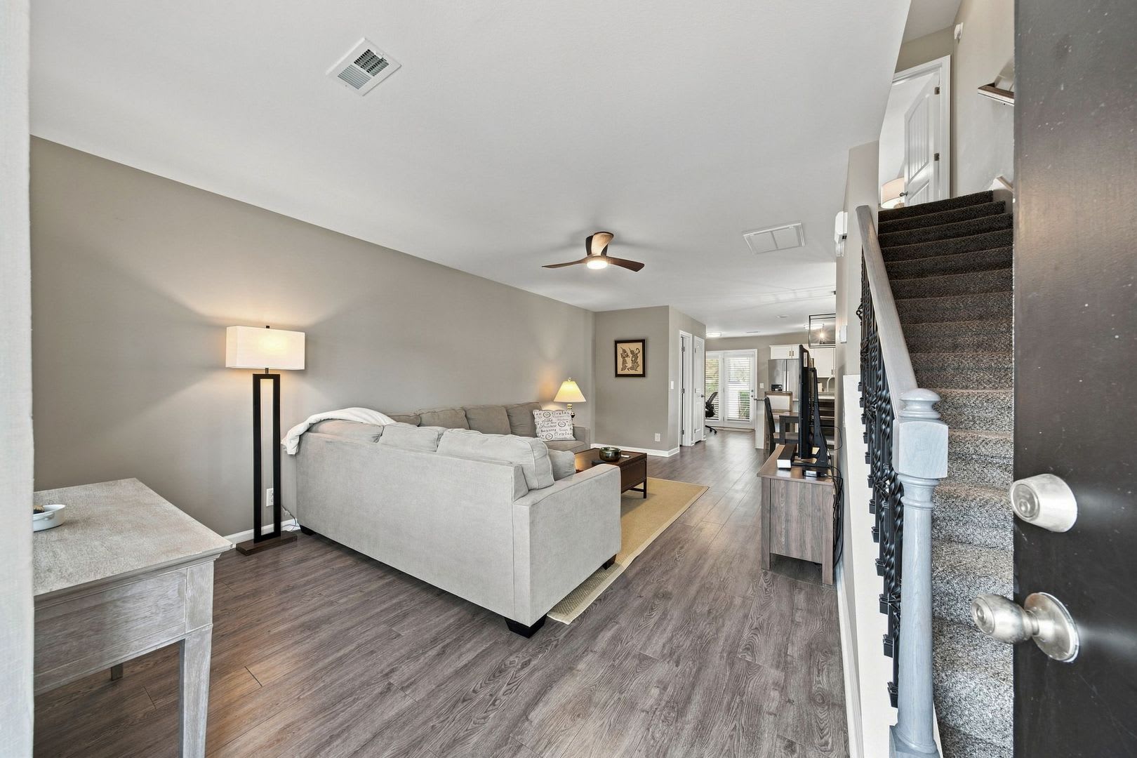 Furnished Townhome In The Rossview School District – photo 5