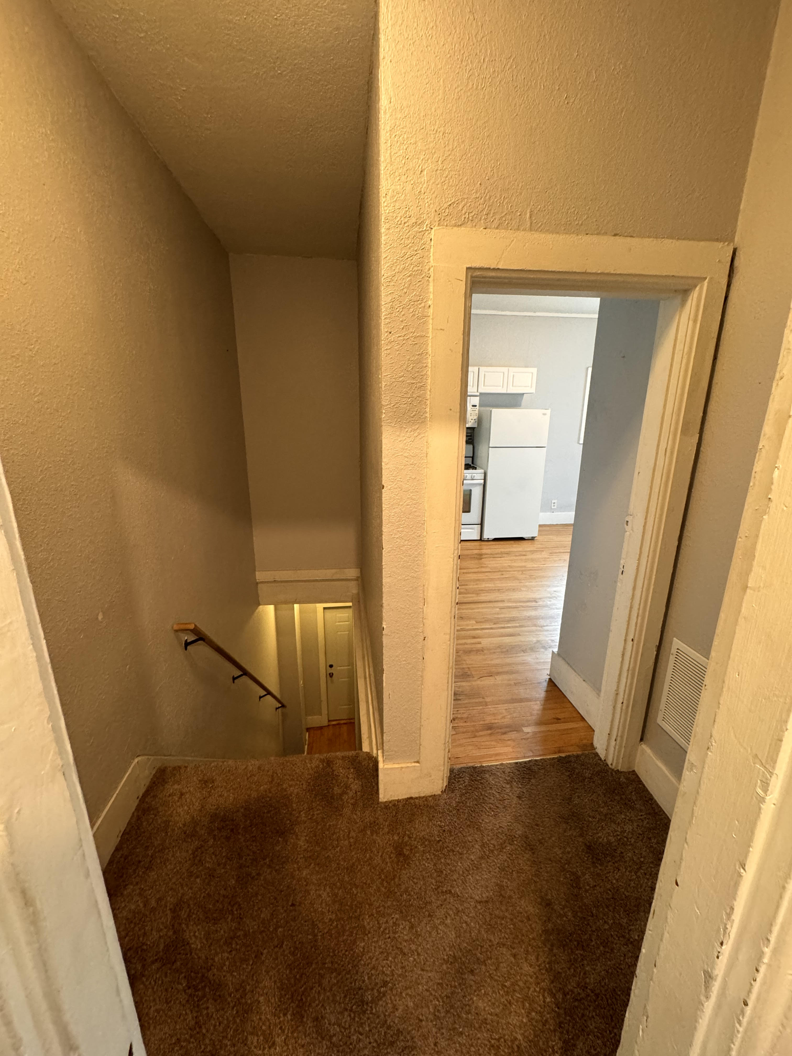 604 N 2nd St – photo 1