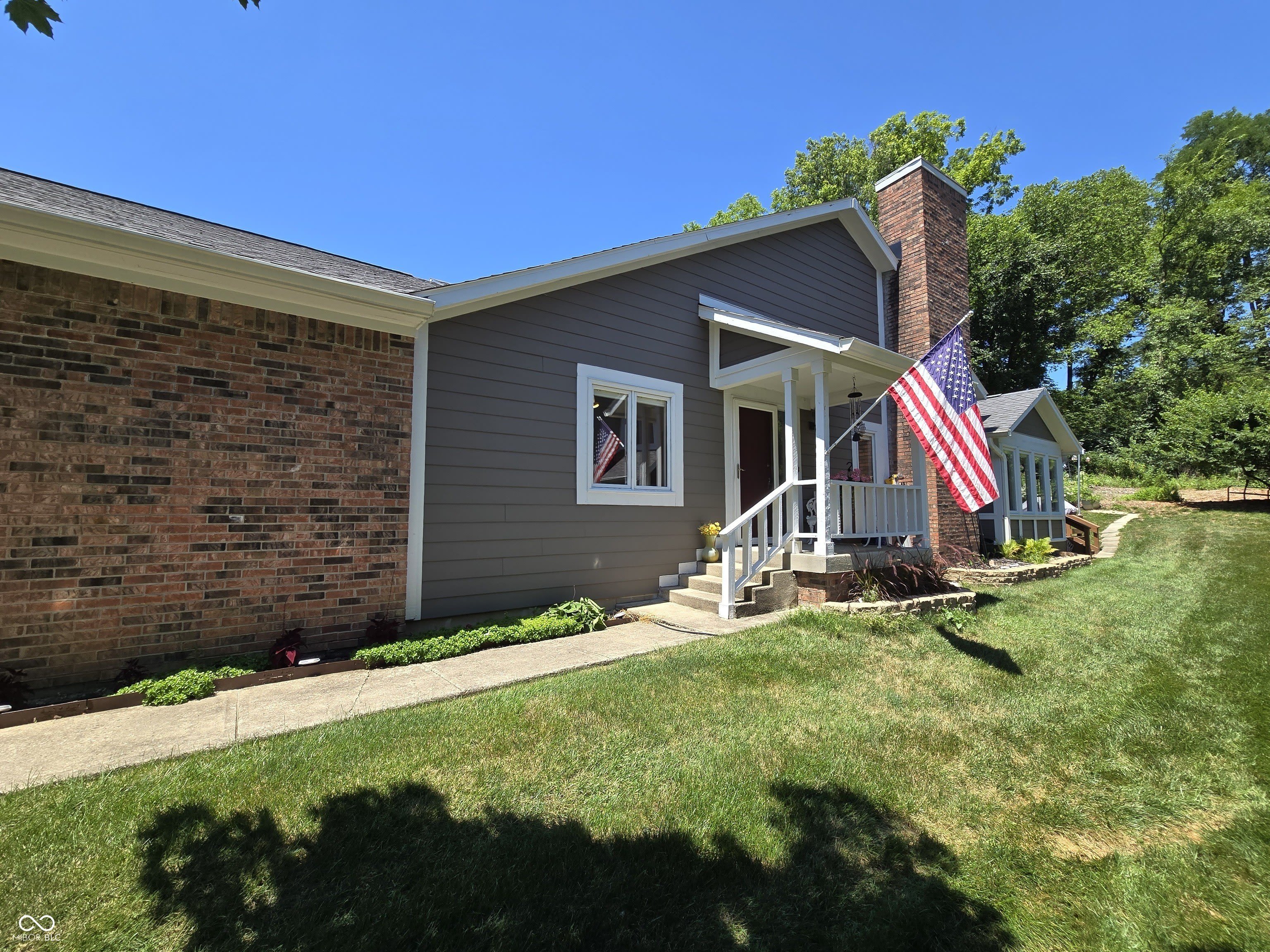 8198 Foxchase Circle – photo 2