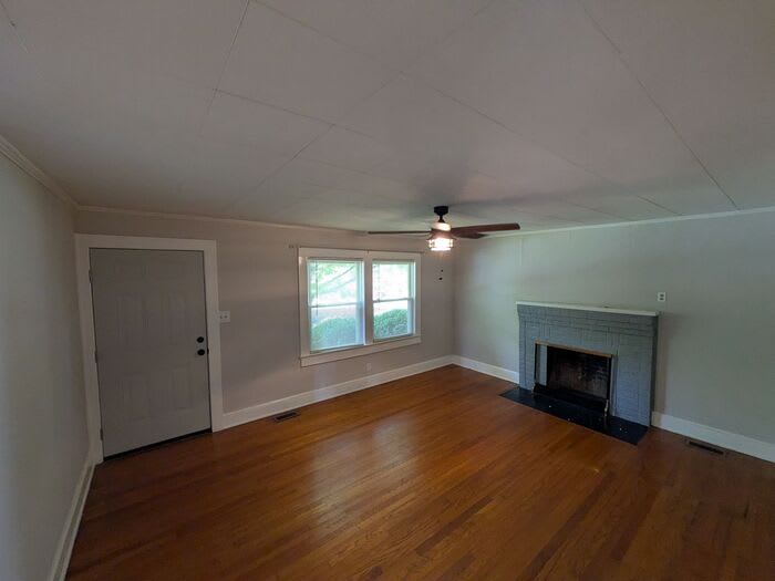 5420 37th Street Drive Northeast – photo 2