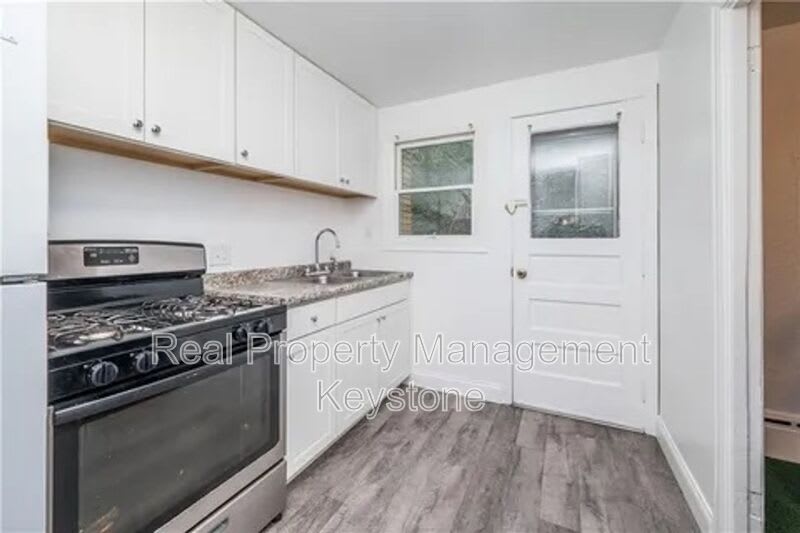 307 Greenlee Road – photo 3
