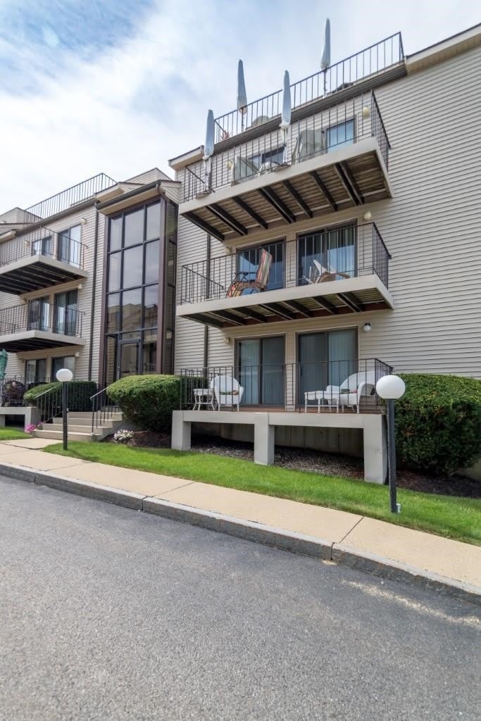 461 Ocean Boulevard – photo 2