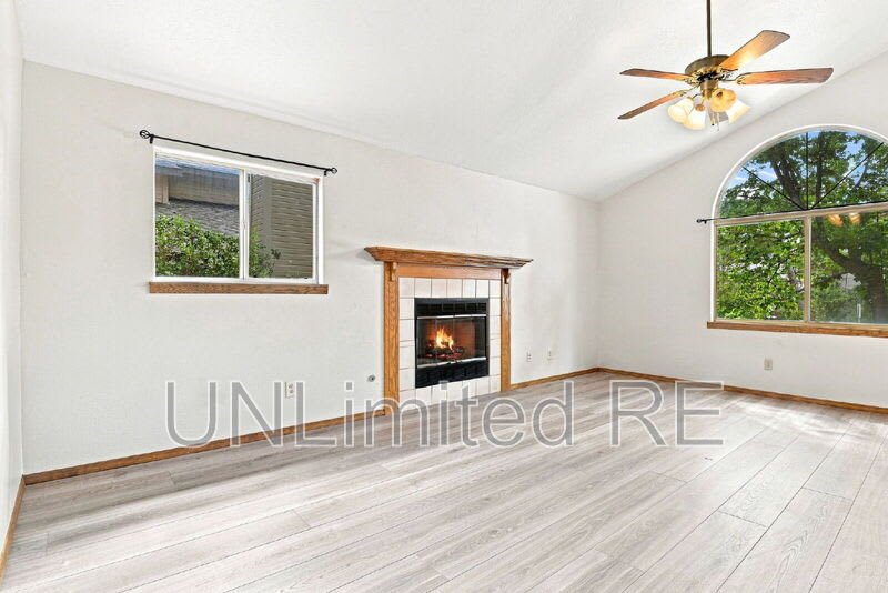 3126 North Connor Street – photo 1