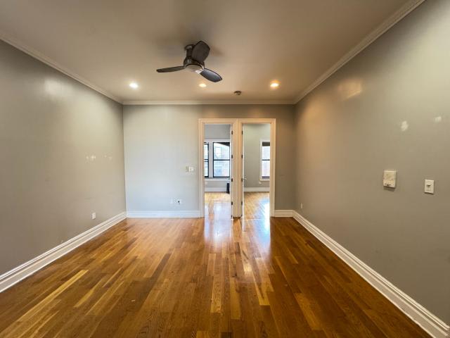 323 Lincoln Place – photo 3