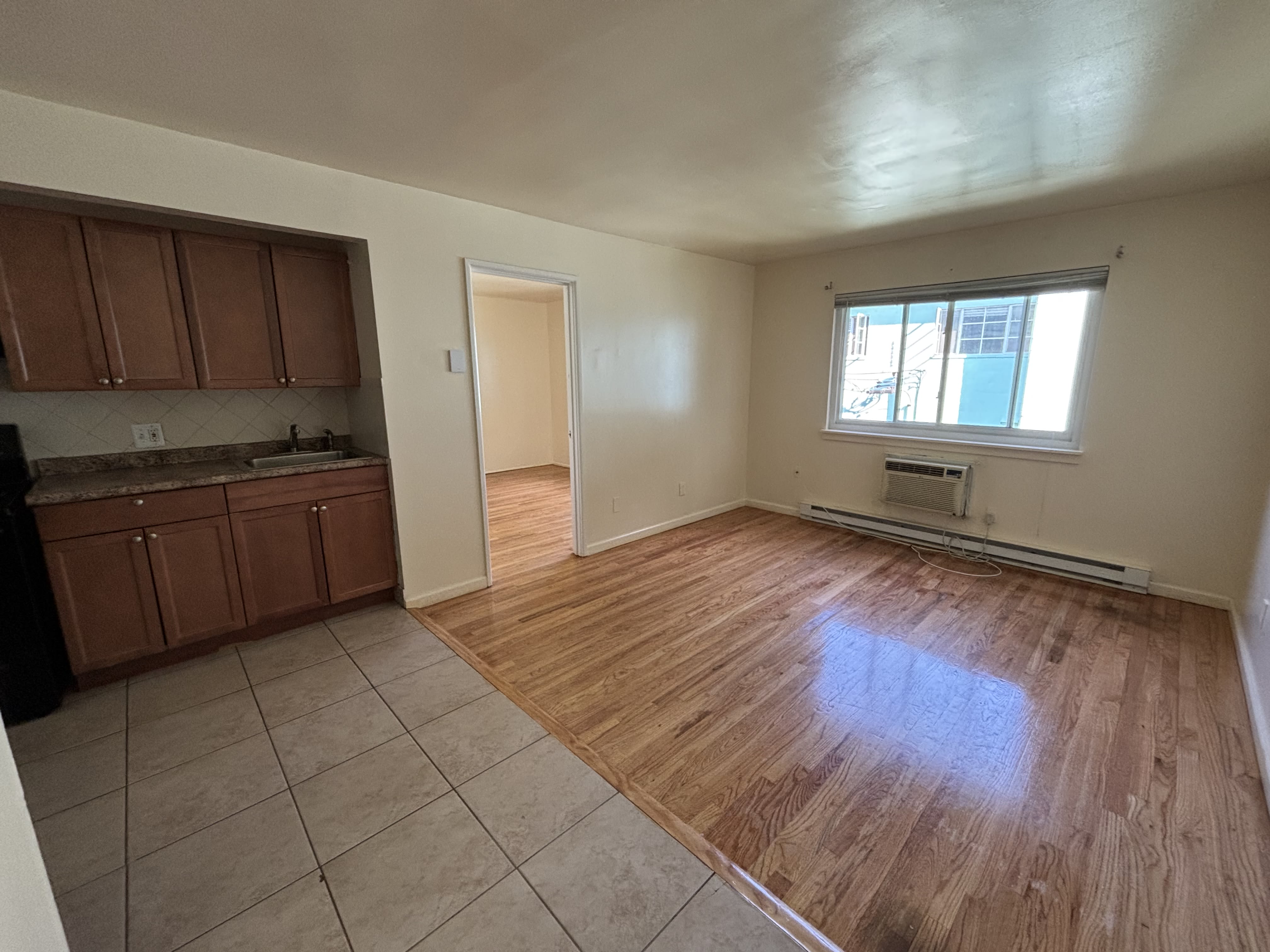17 Ferris Ave – photo 3