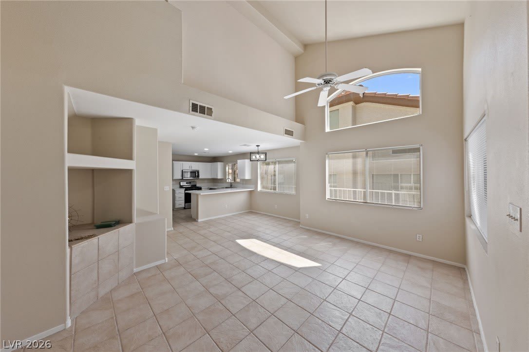 8025 Cherish Avenue – photo 5
