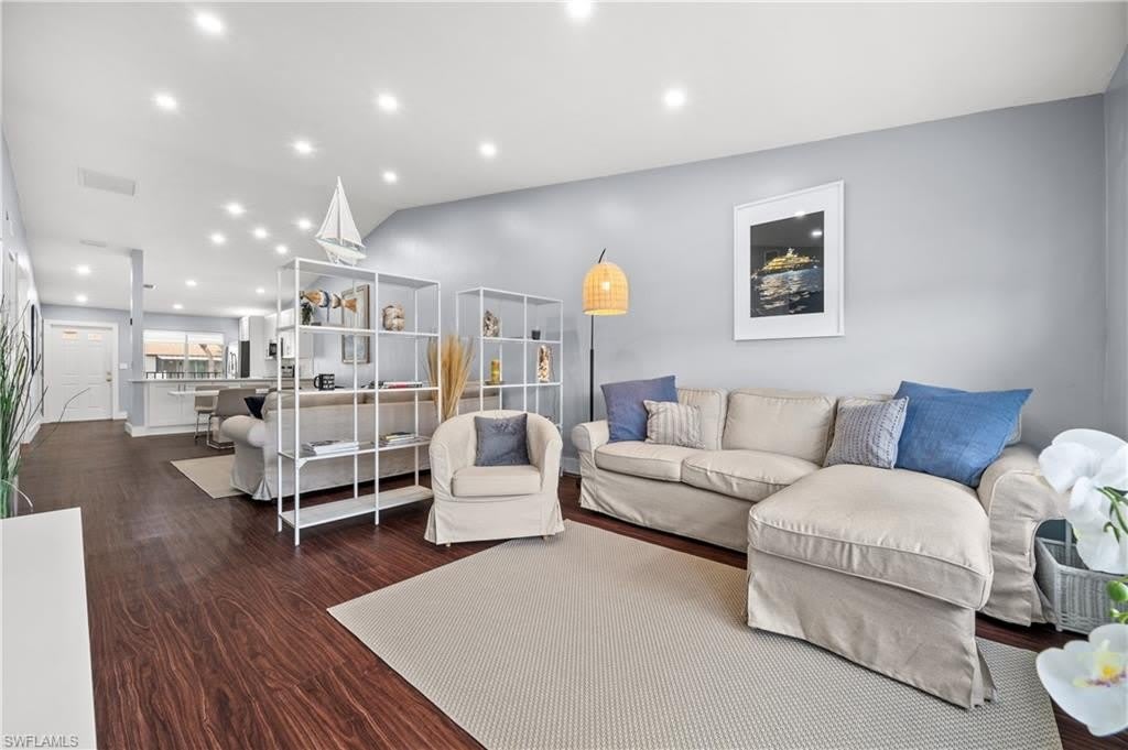3504 ANTARCTIC Cir S – photo 2