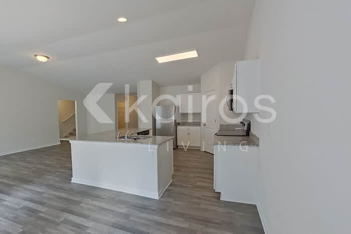 1151 Silvertrace Drive – photo 4