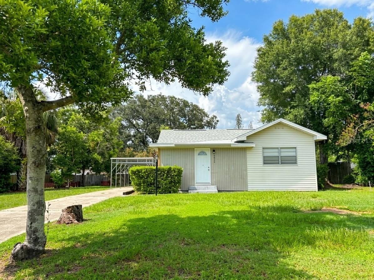 320 W BULLARD Avenue – photo 1