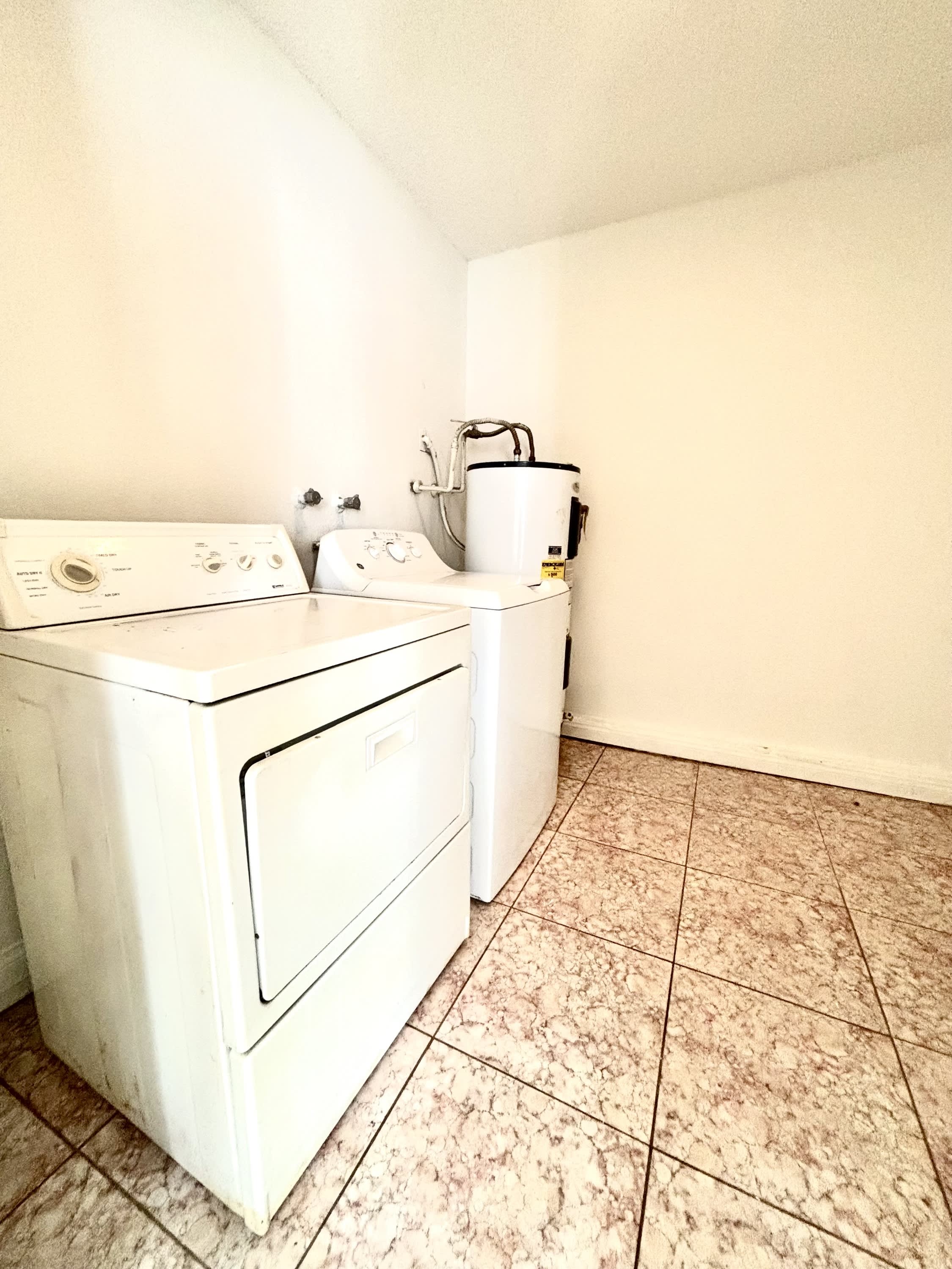 5813 Iris Avenue – photo 5