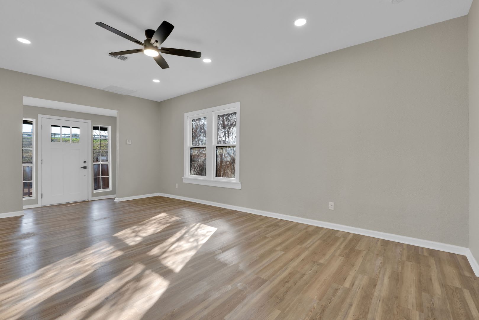 Updated Urban Retreat in the Heart of San Antonio – photo 4