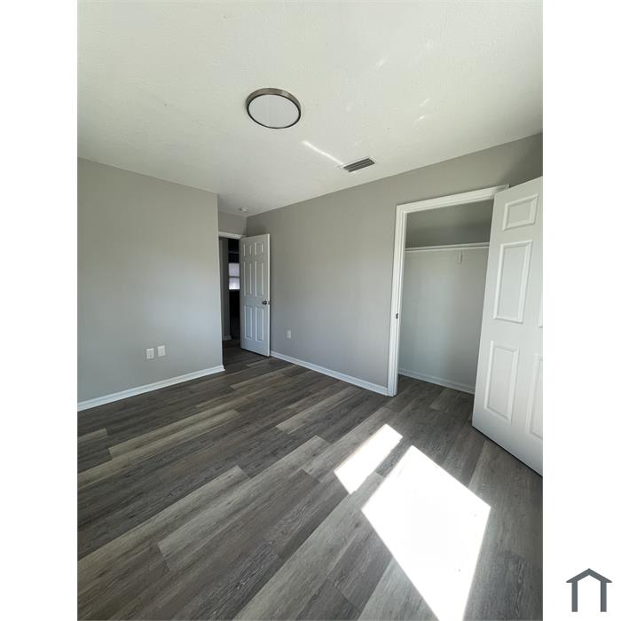 806 12th Street East – photo 5