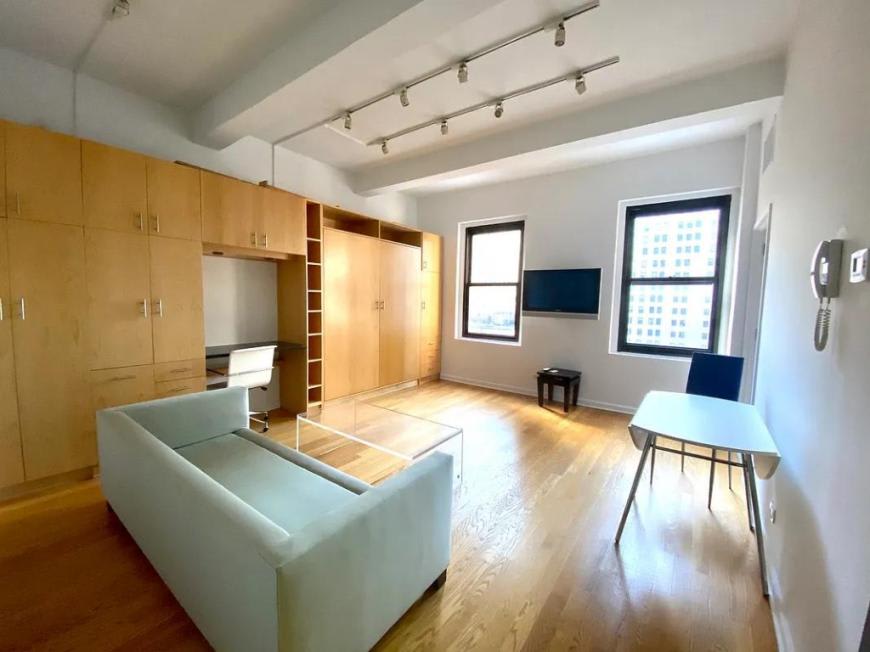 56 Pine Street – photo 3