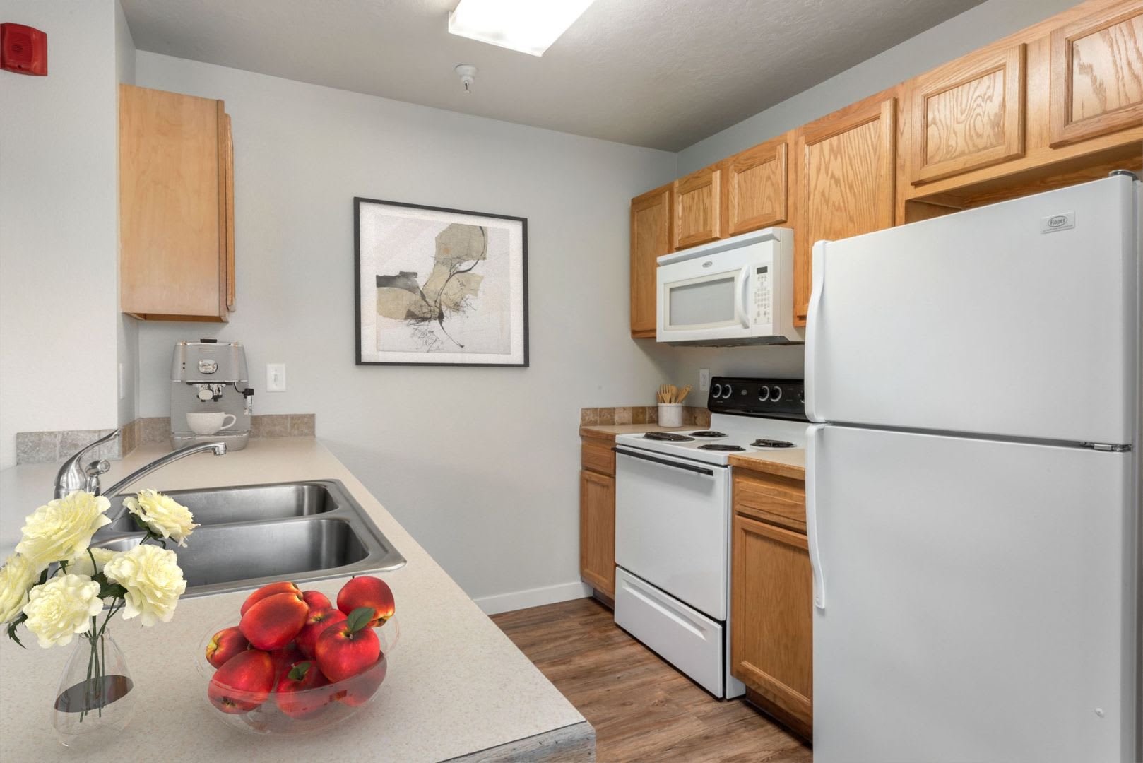 5018 Hamlet Lane 102 – photo 1