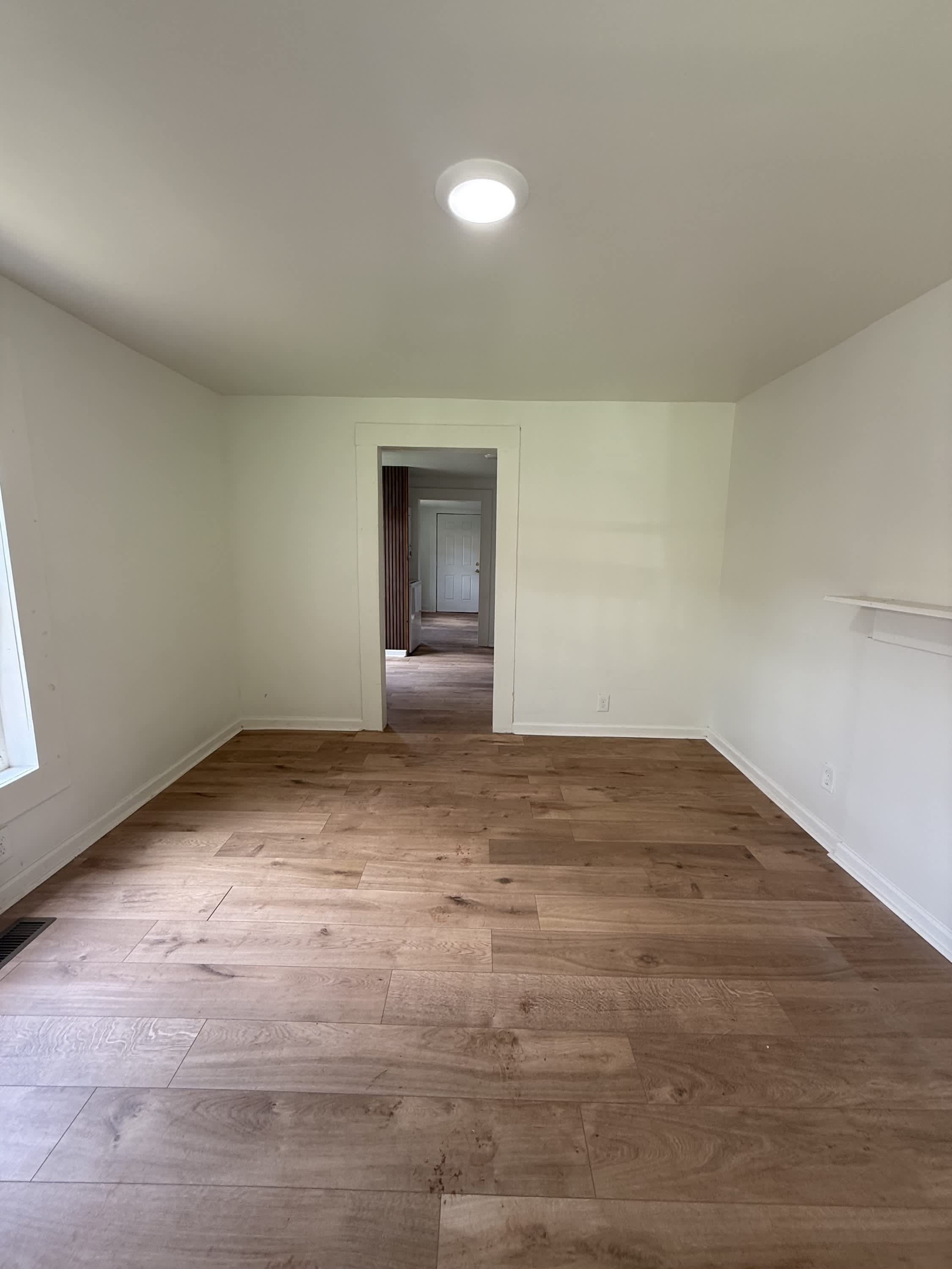 310 Gamma Street South – photo 3