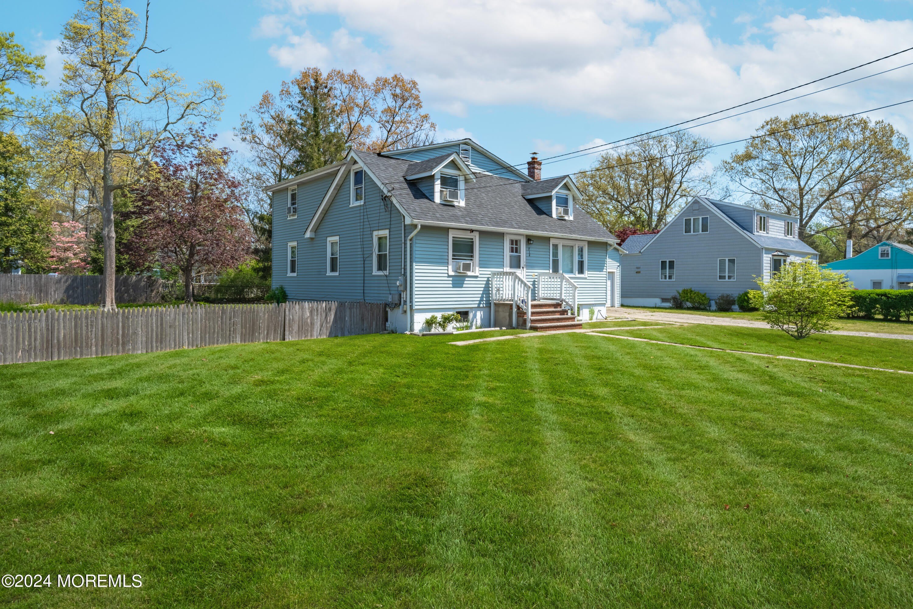 914 Radnor Avenue – photo 4