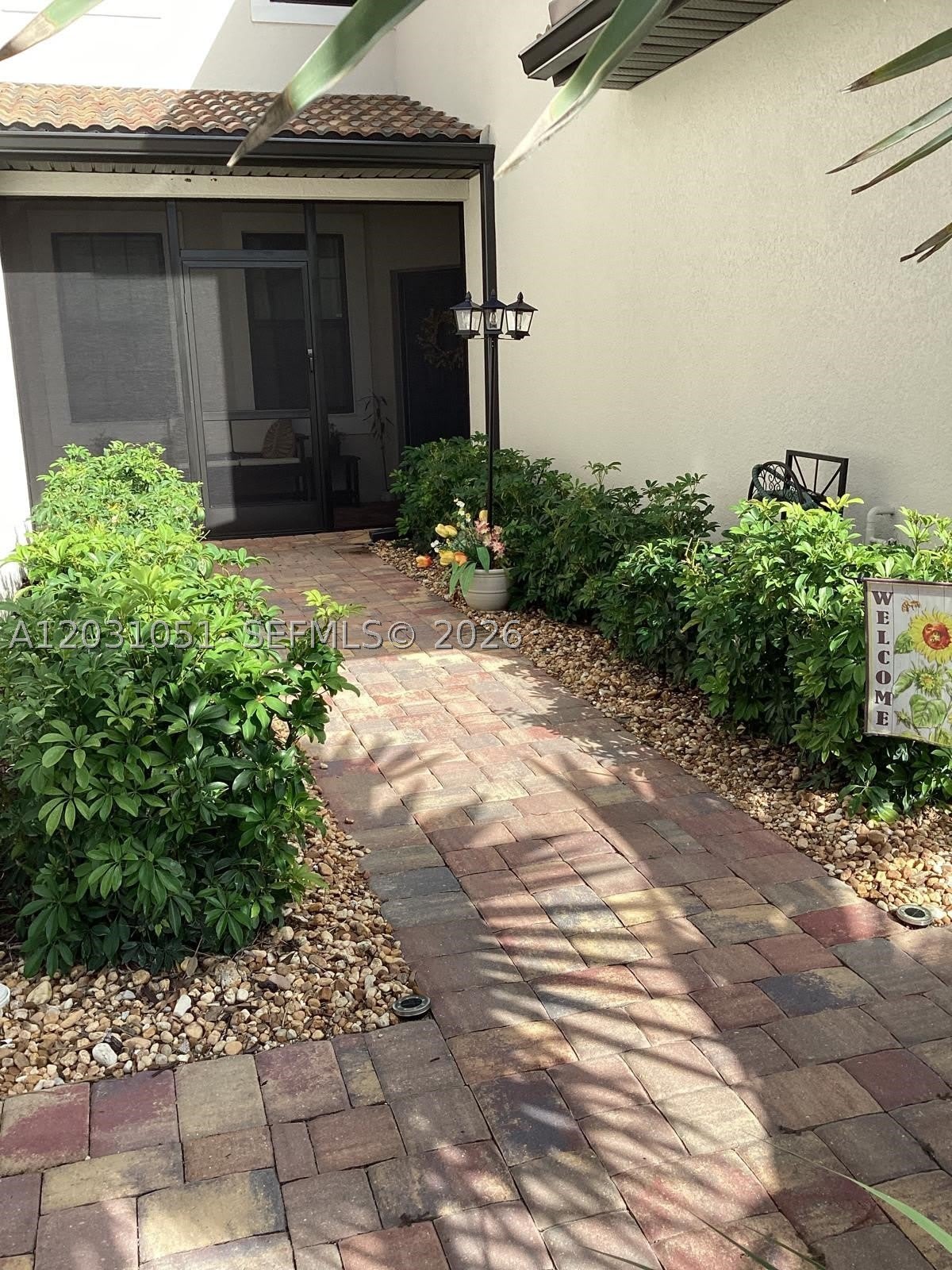5710 Mayflower Way – photo 4