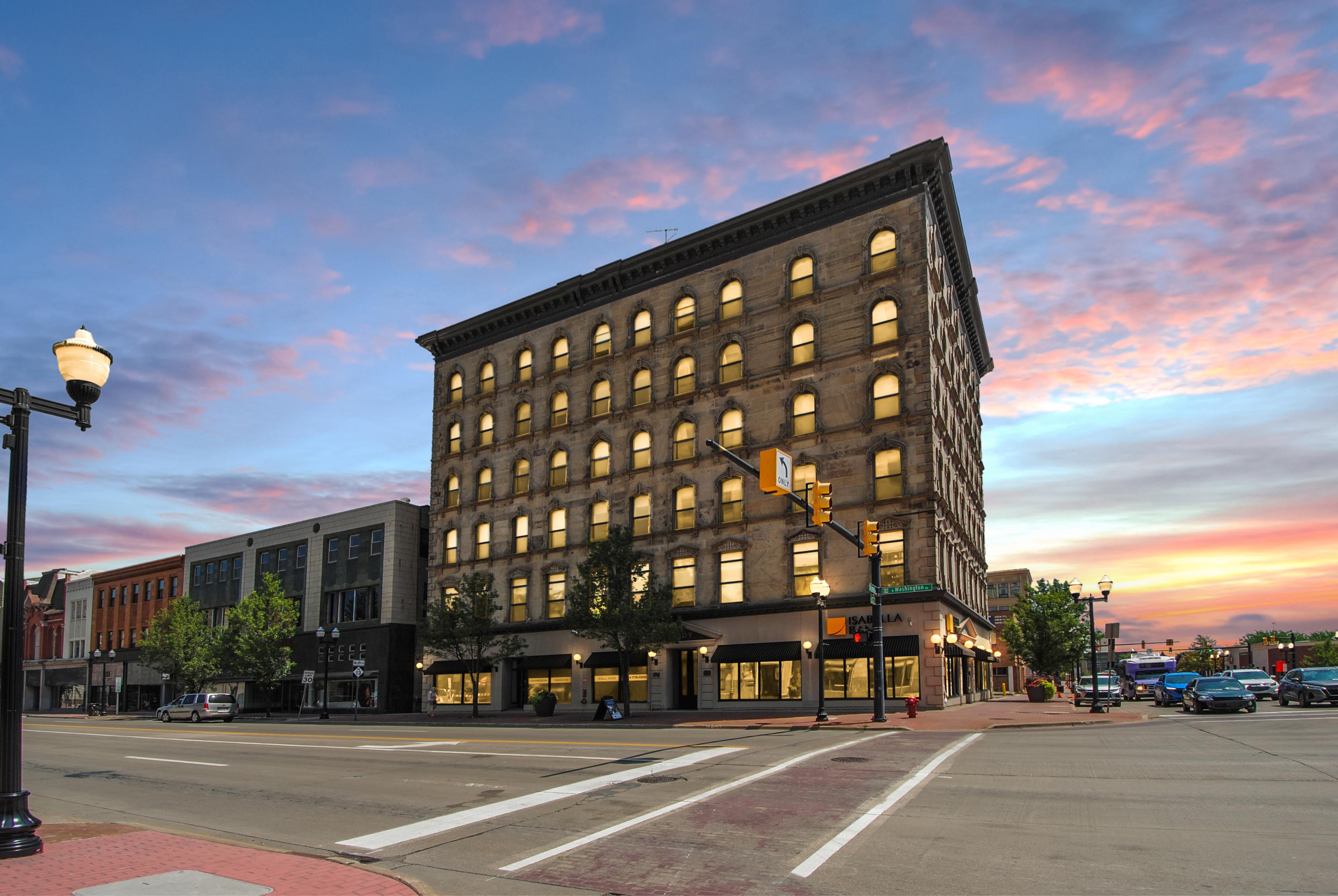 Bancroft Luxury Apartments – photo 3