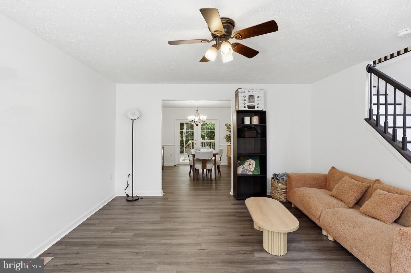 46702 SANDALWOOD Street – photo 5