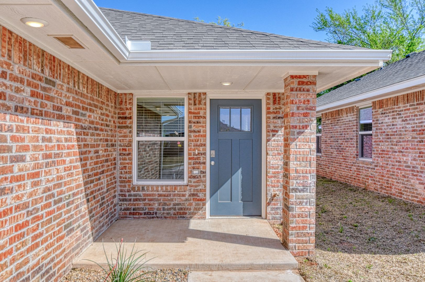 New Construction in Varenna Landing! Storm shelter and lawn care included! – photo 3
