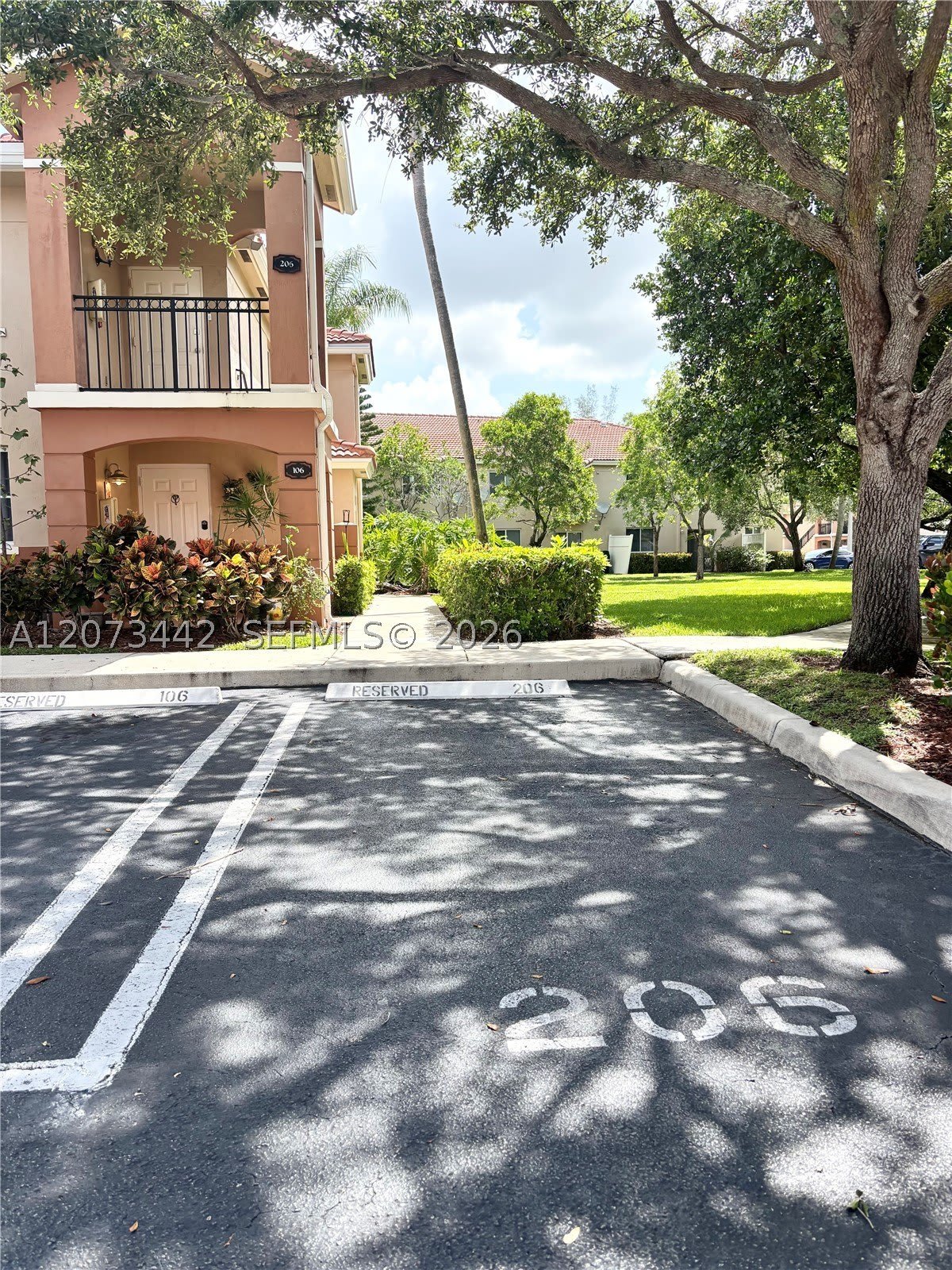 3481 Briar Bay Blvd – photo 4