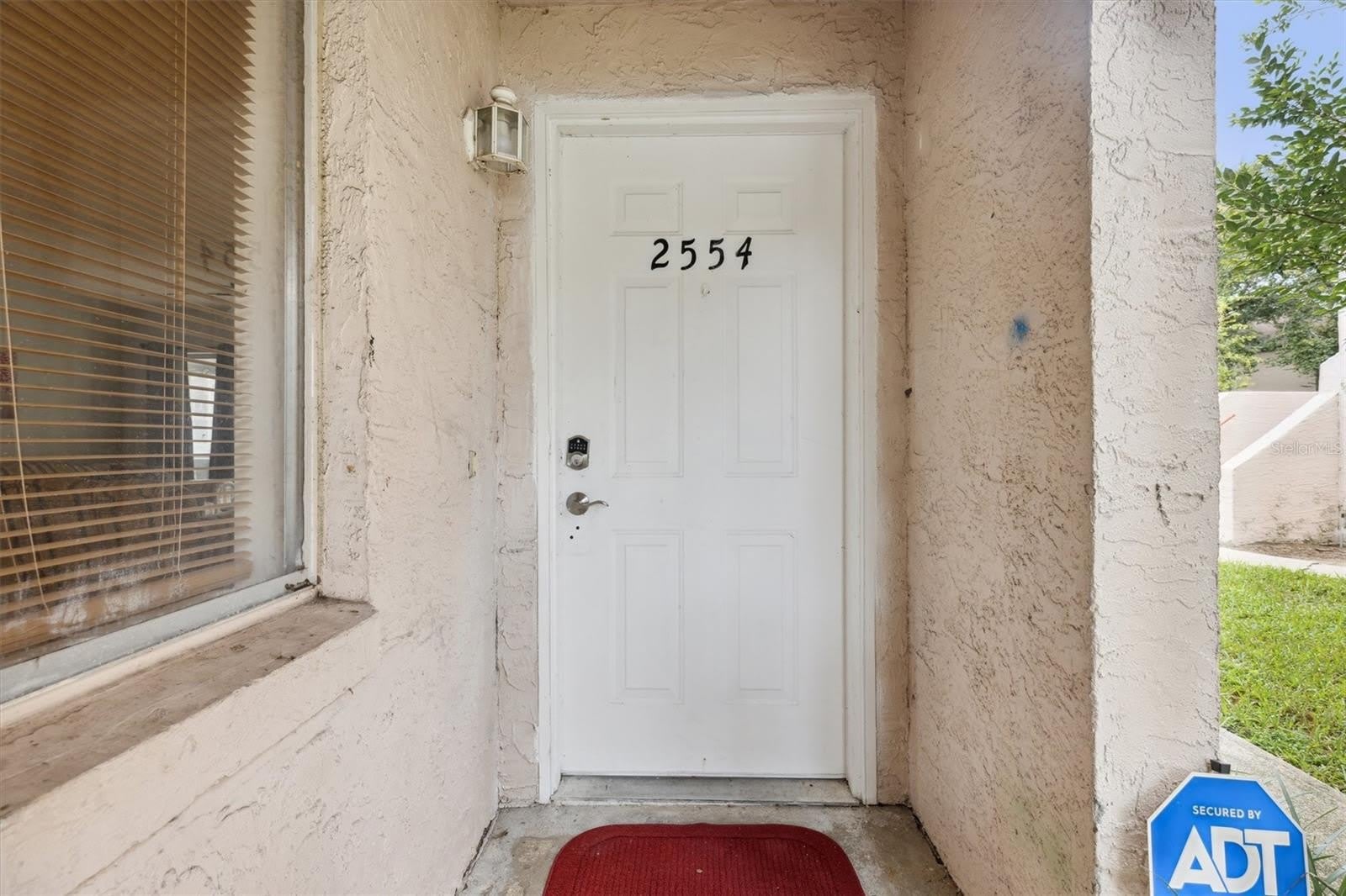 2554 LAKEWAY BRANCH Drive – photo 2