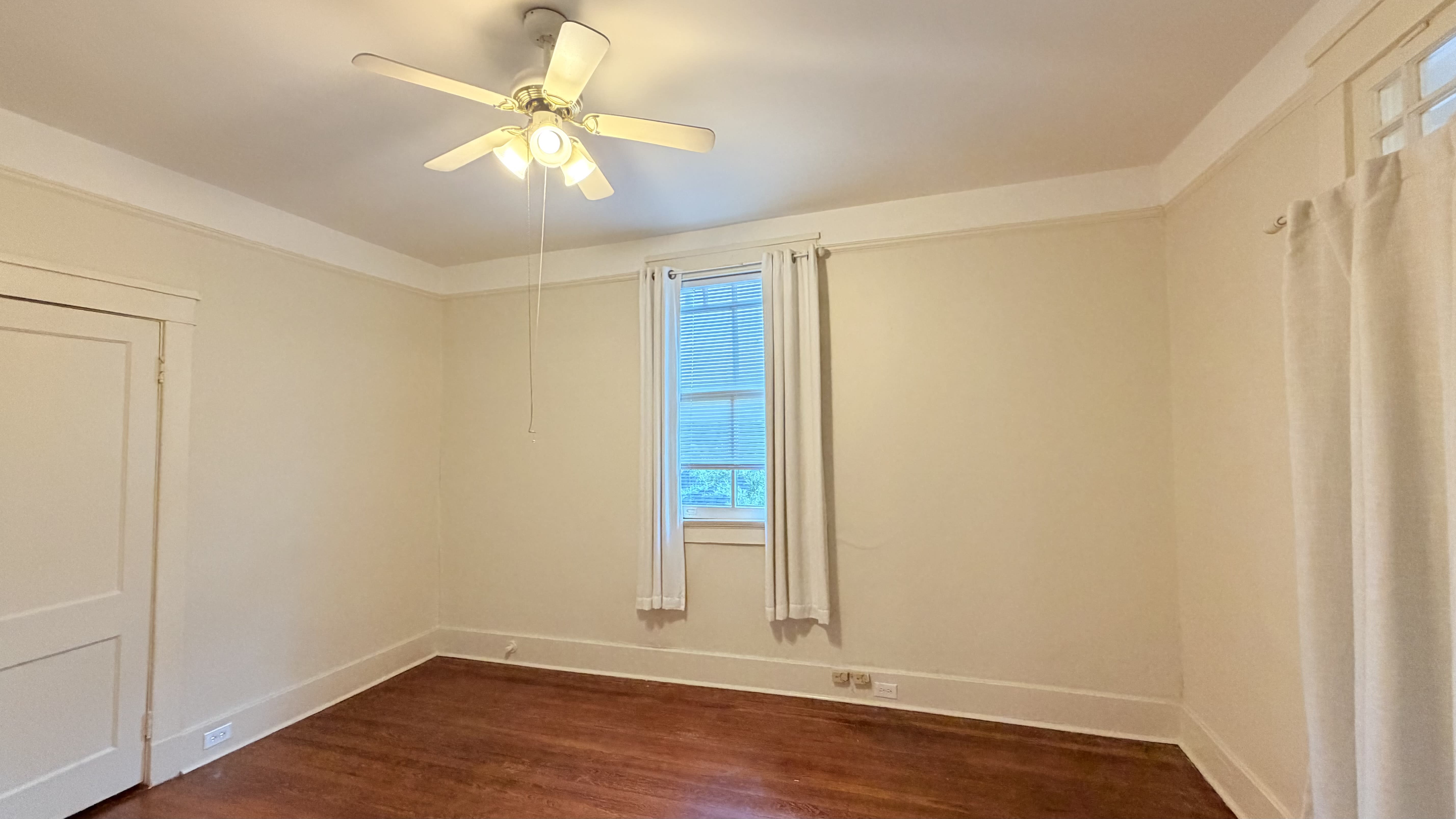 2037 Joseph St – photo 5