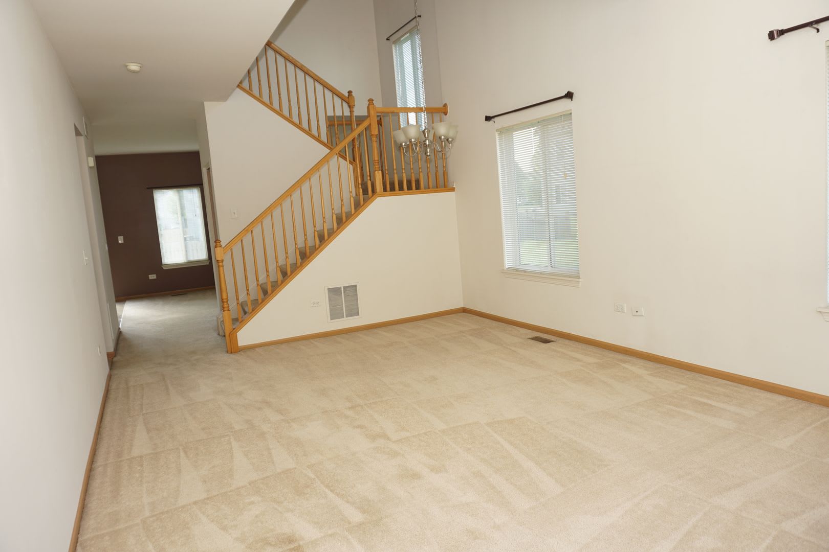 Beautiful And Cozy 3 Bedroom Home With 2 1 Bath – photo 5