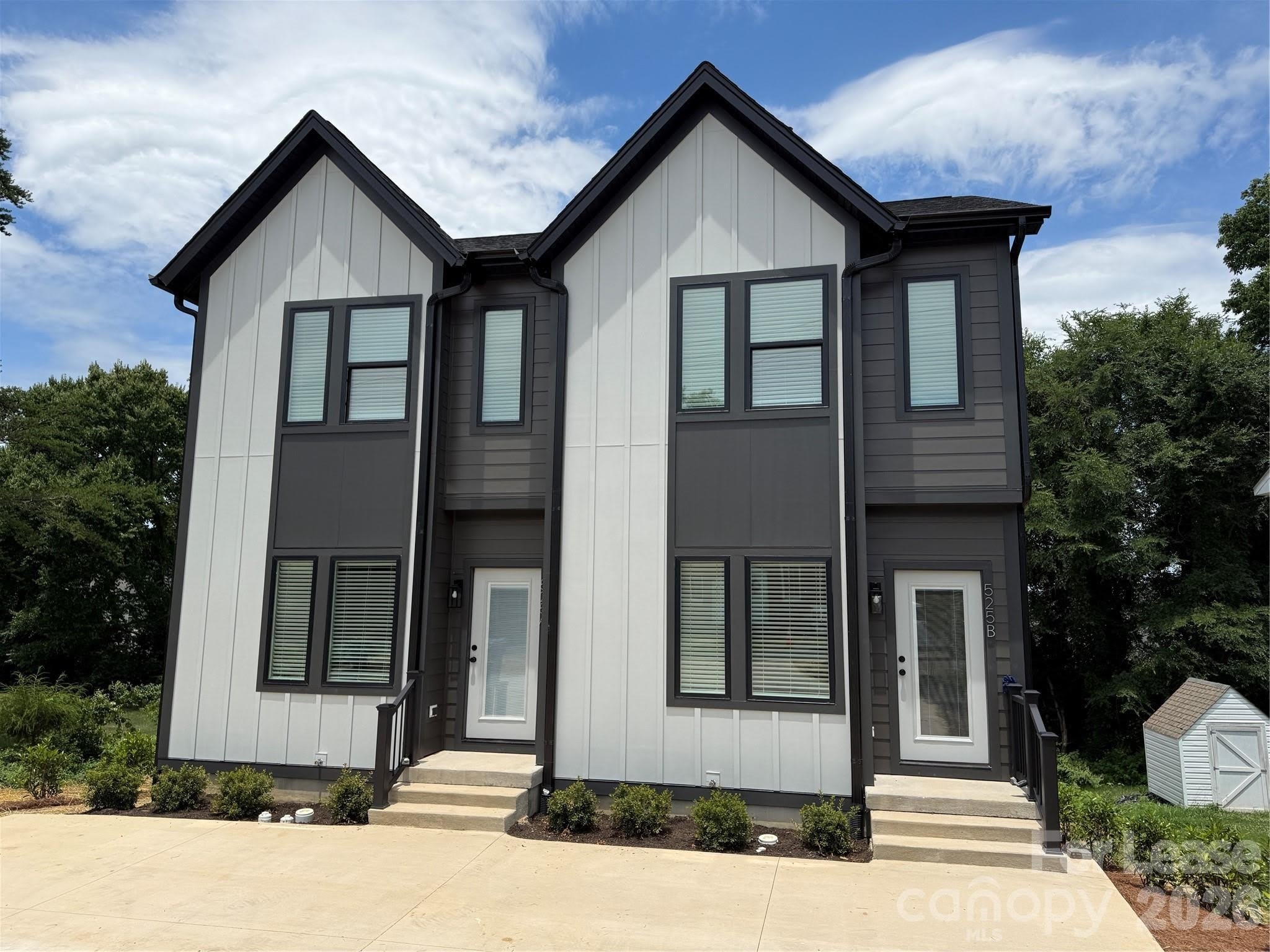 523 Dellwood Drive – photo 1